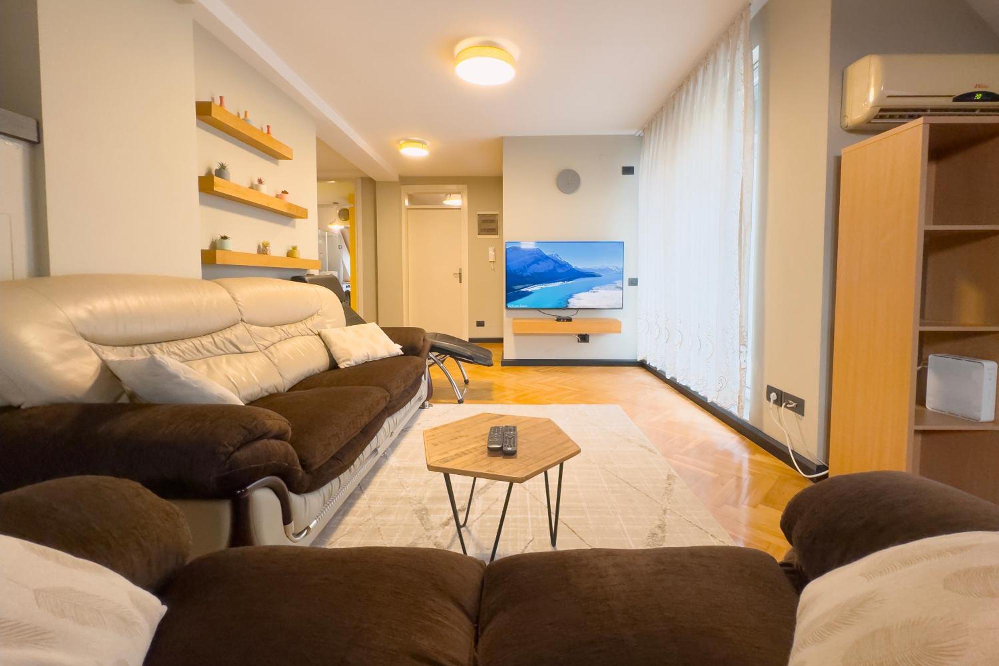 Siera'S Apartment Prishtinë Ngoại thất bức ảnh