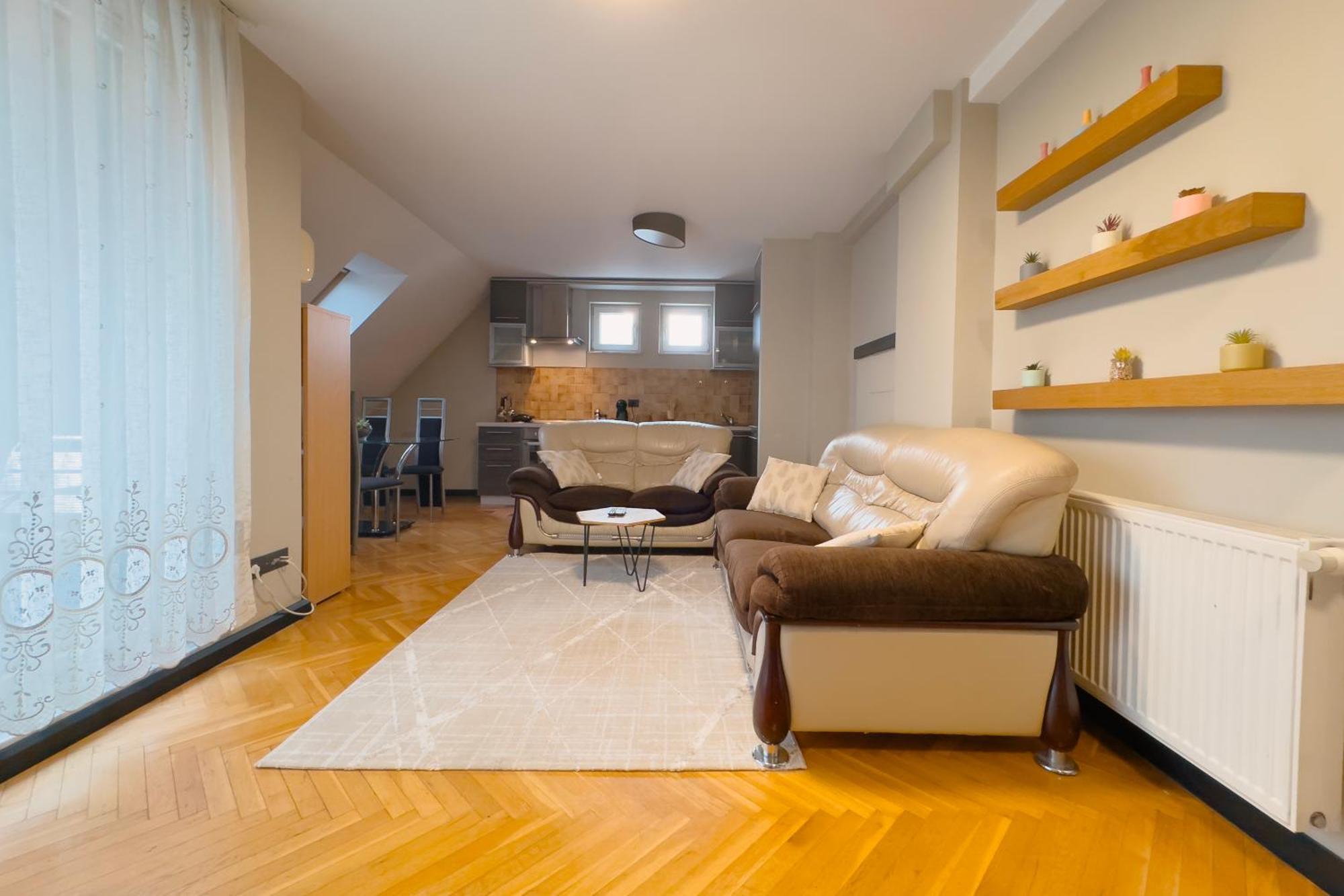 Siera'S Apartment Prishtinë Ngoại thất bức ảnh