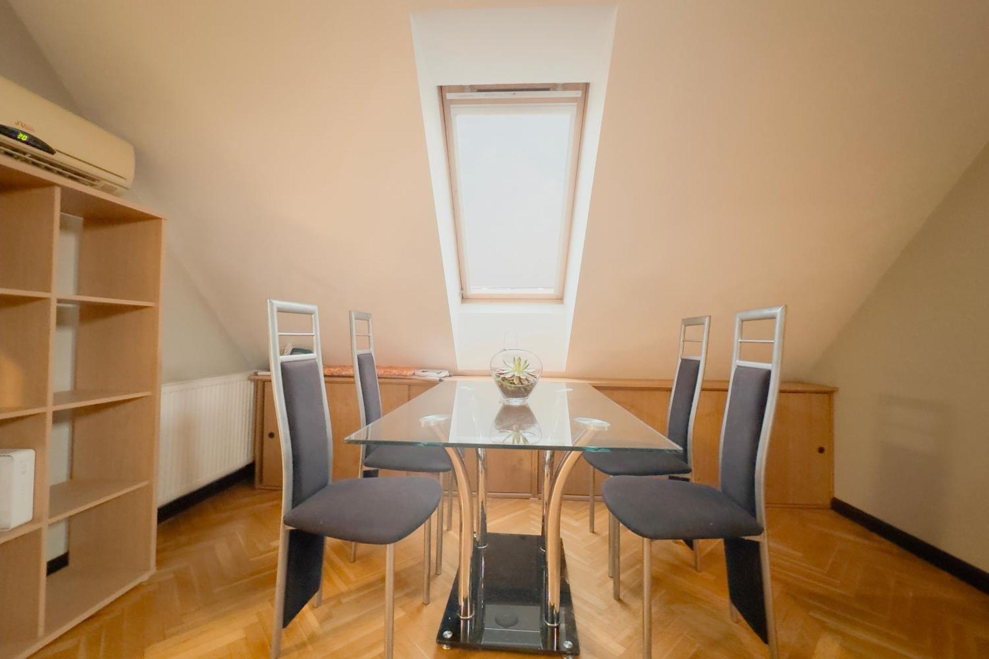 Siera'S Apartment Prishtinë Ngoại thất bức ảnh